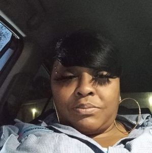 Meet your Posher, Sheila